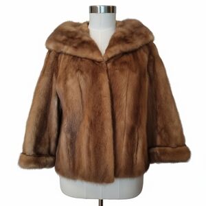 Glamorous Vintage 1960s Short Mink Fur Jacket w' Wide Collar Canada Made M/L